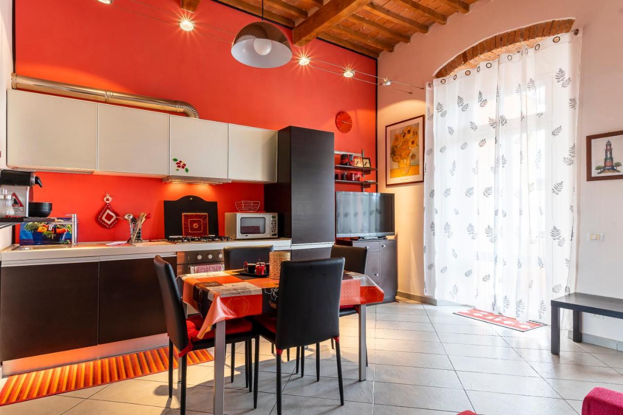 Piazza Sforzini Cozy Apartment Near The Sea! ลีวอร์โน ภายนอก รูปภาพ